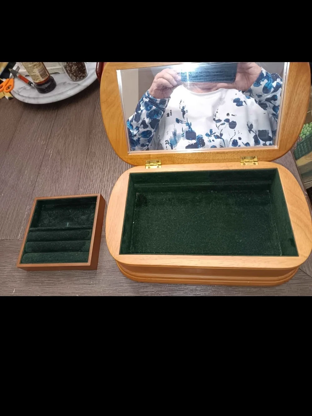 Light Wood Oval Jewelry Box With Mirror And Sliding Upper Tray - Oak-Tone
